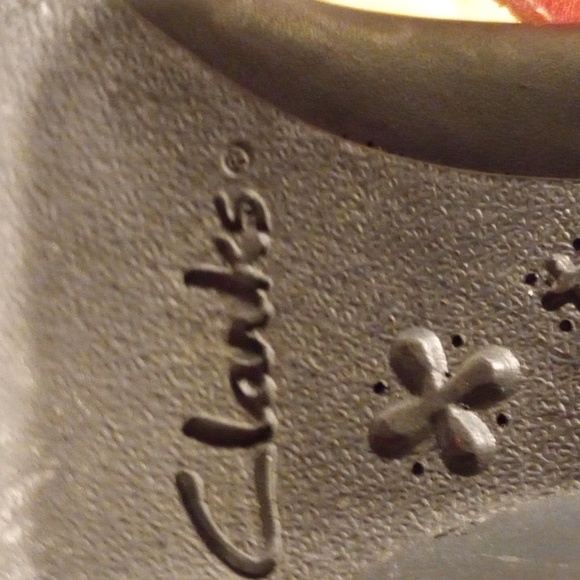 Clarks Leather Sandal - Picture 5 of 8